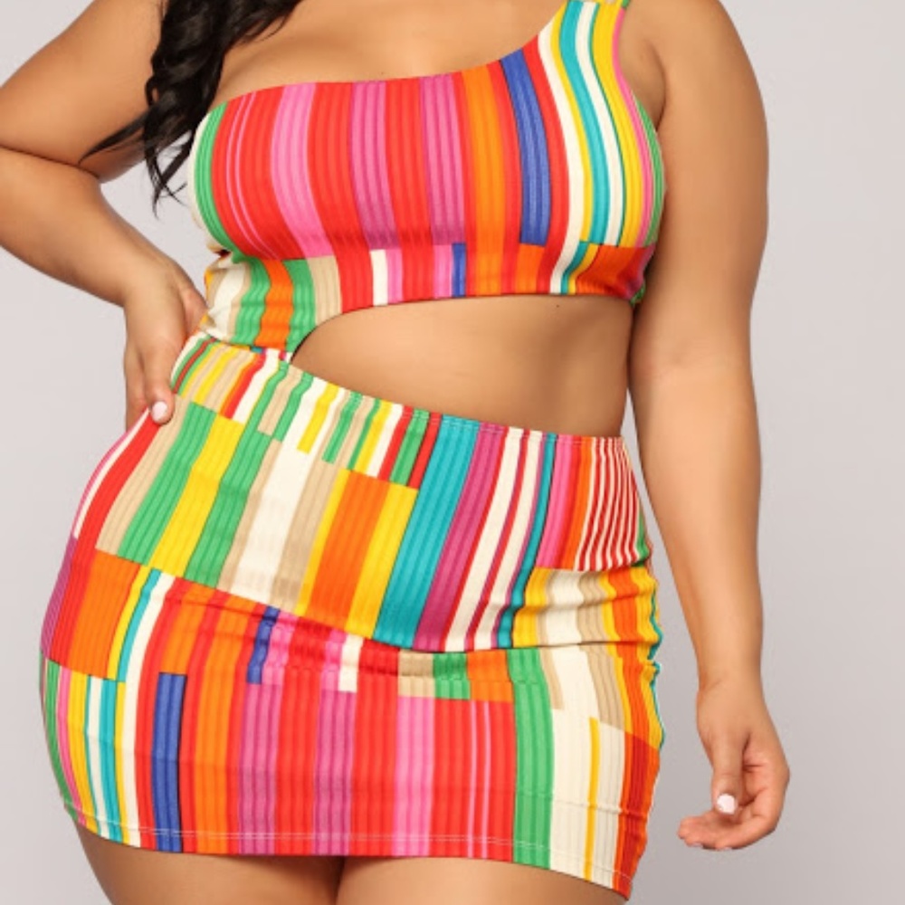 PLUS SIZE DRESS